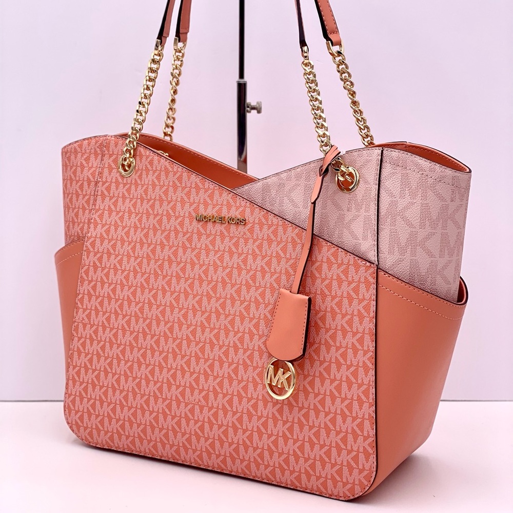 Michael Kors Jet Set Large Color-Block Saffiano Leather Tote Bag - Picture 10 of 12